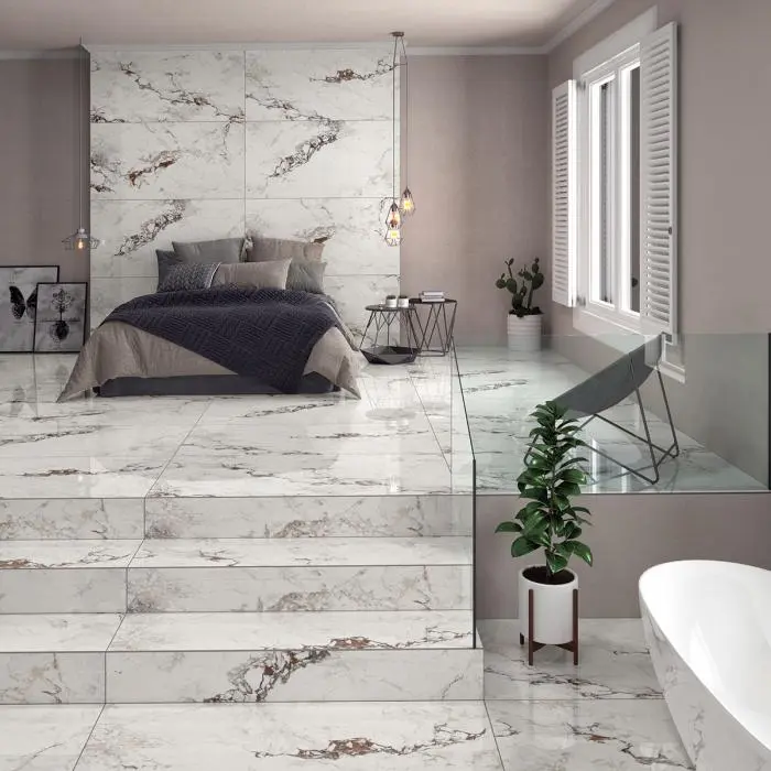 Ival White - картинка 1