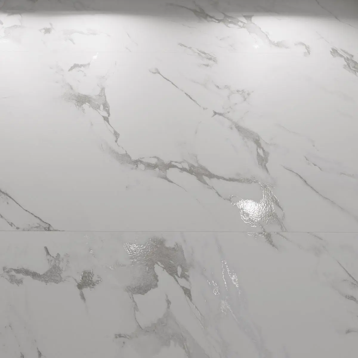 Lamia White - картинка 1